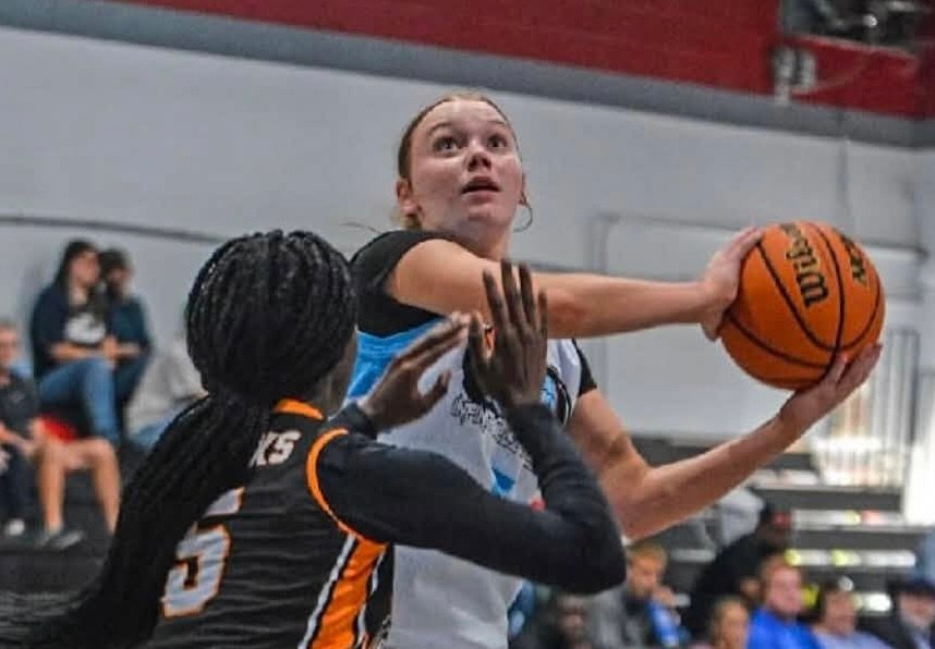 Elsie Hess