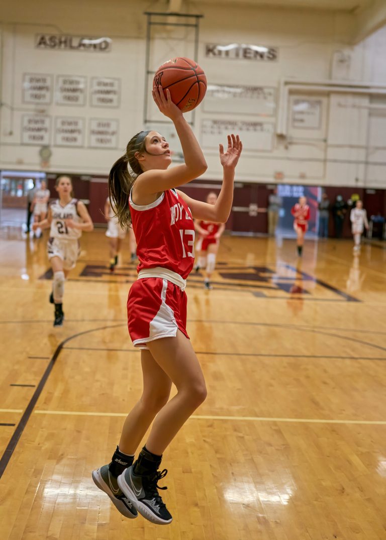 Emilee Neese