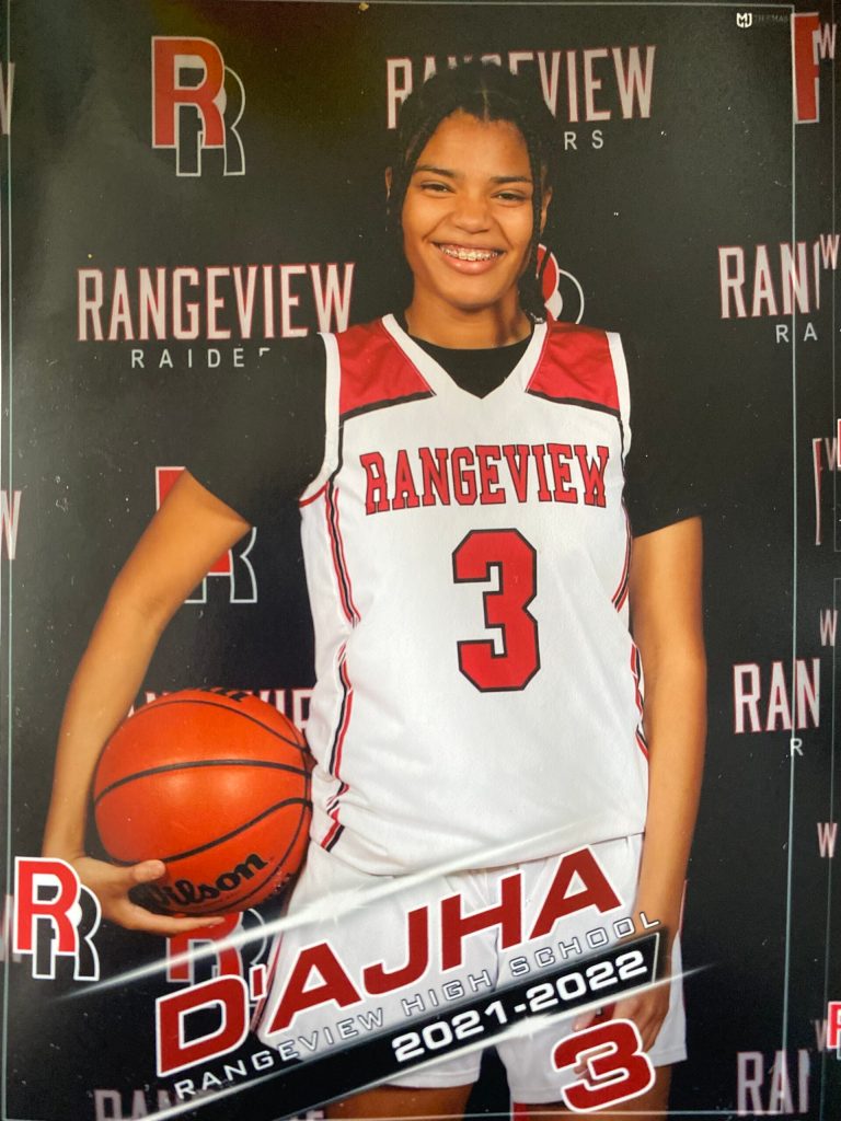 D’Ajah Horton
