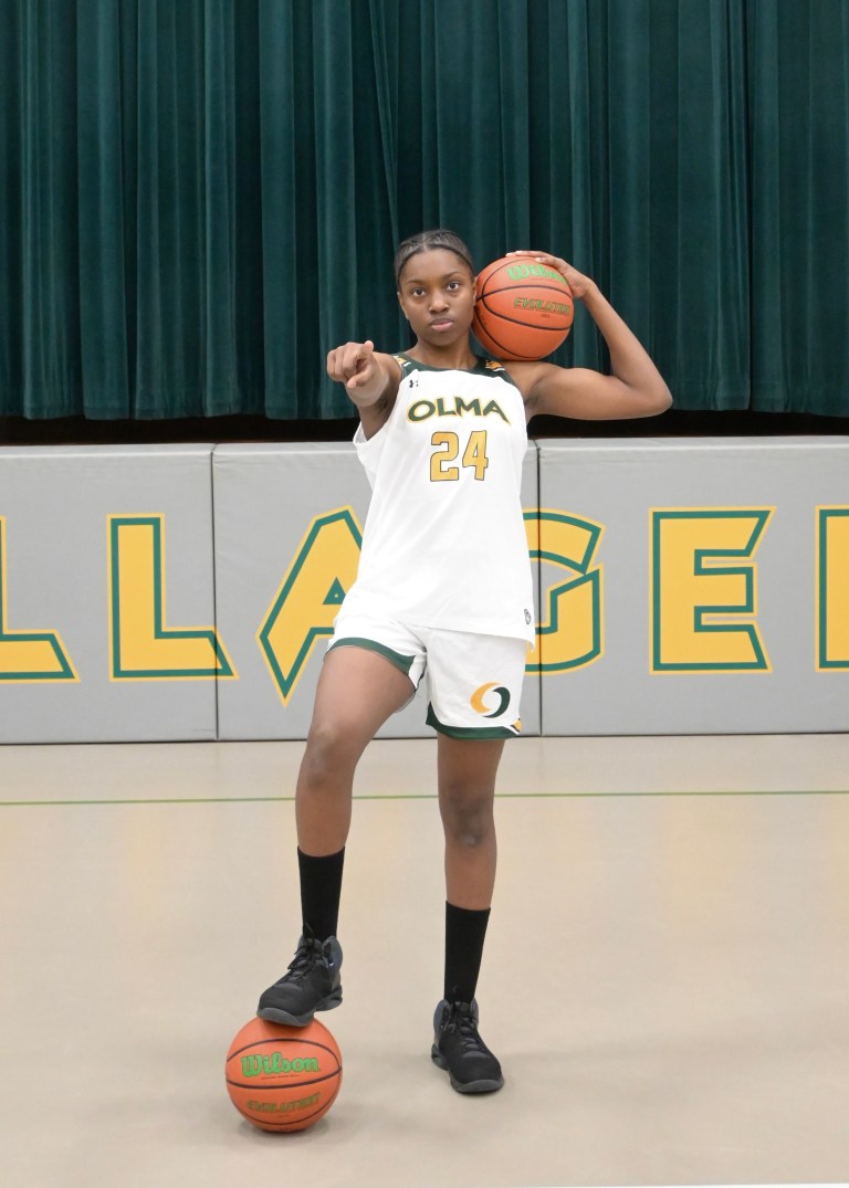 Khalia Lewis