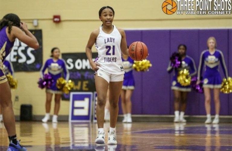 Nariyah Crowe