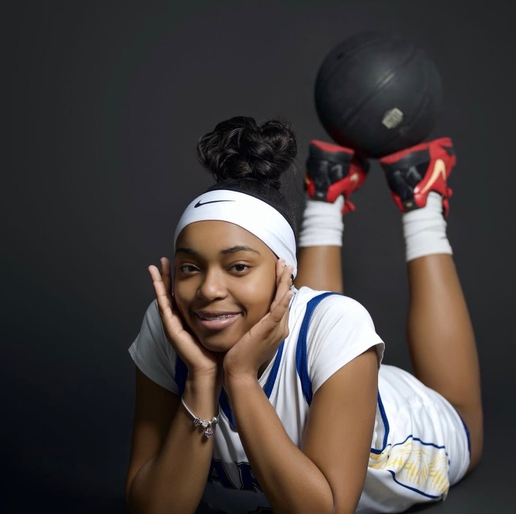 Kennedi Robertson