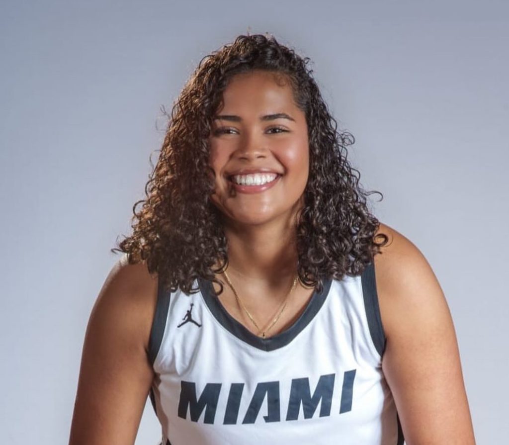 Ana Lucia Villarreal