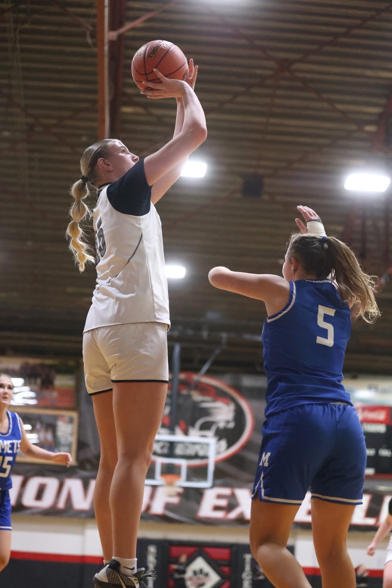 Brystal Razo Brystal Williams, | Prep Girls Hoops