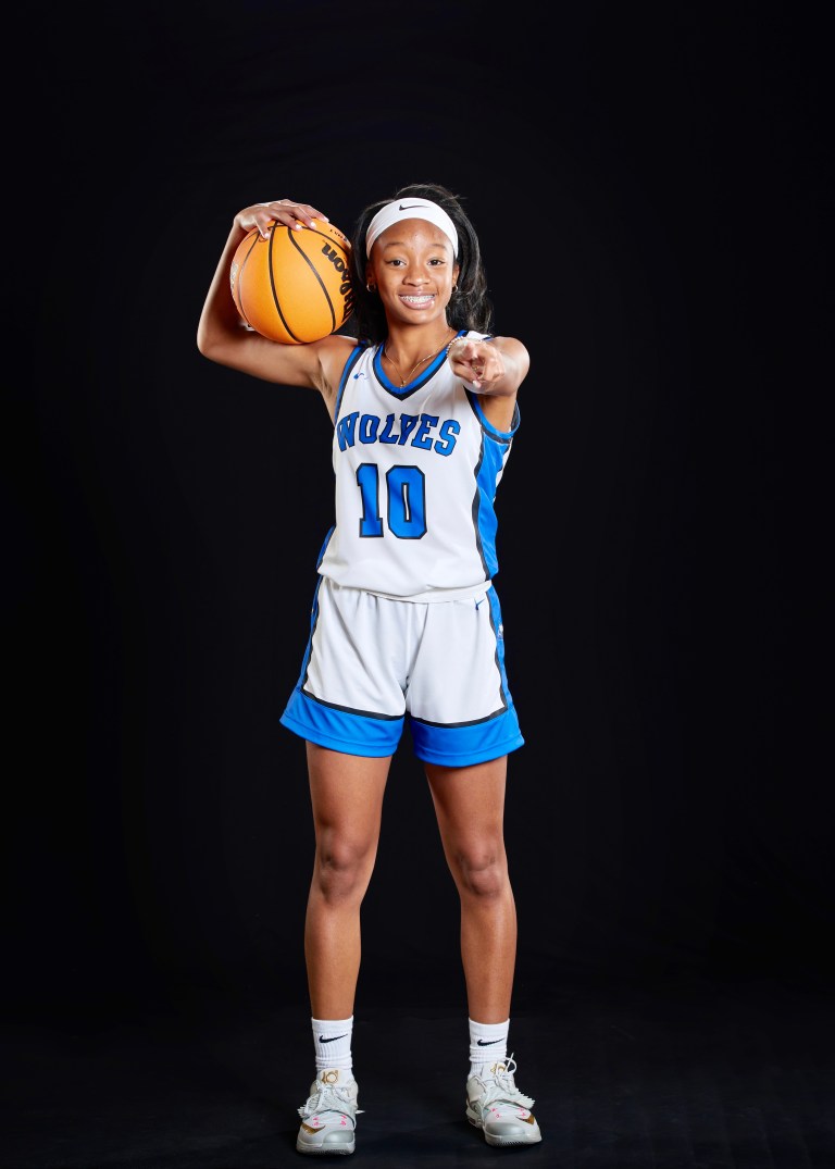 Leiava Holliman
