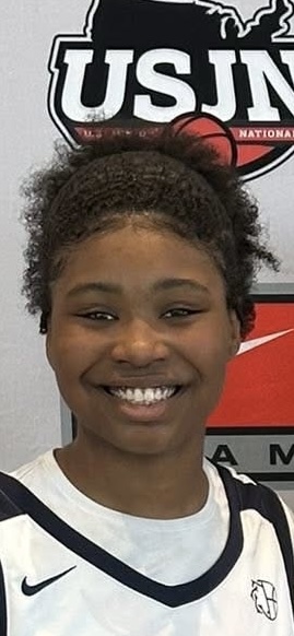 Dahmynique Davis