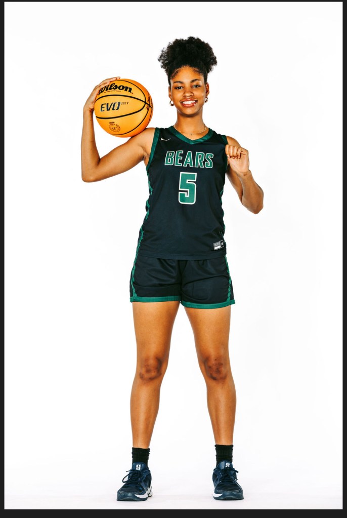Amira Reynolds
